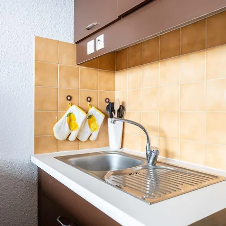 Apartment Aime 2000 *
